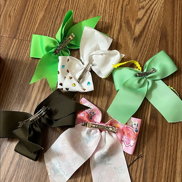 Colorful Ribbon and Bow Collection - Picture 3 of 8